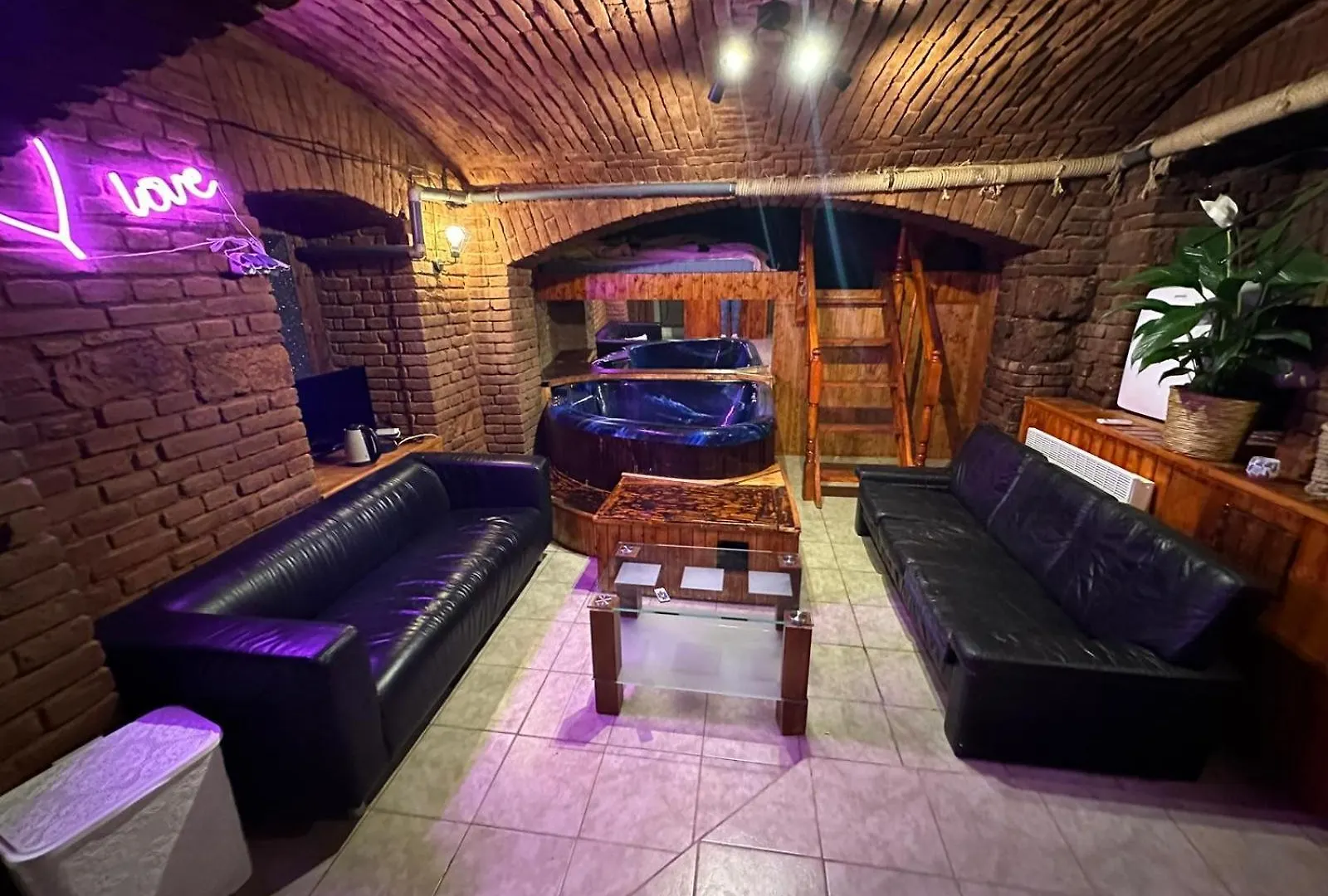 Oasis-Spa Loft براغ جمهورية التشيك